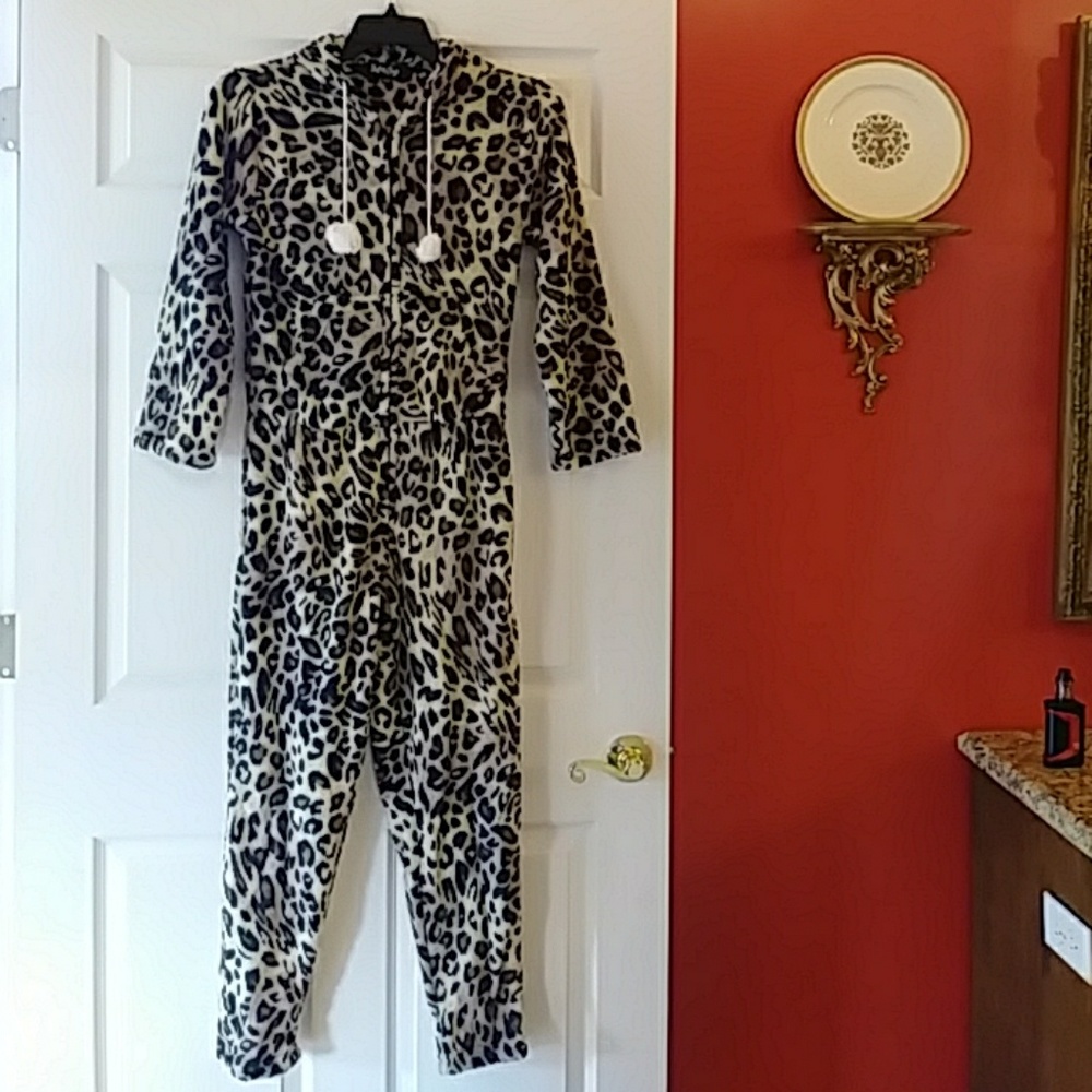 Soft & Cozy Leopard Plush Hooded Onesie *